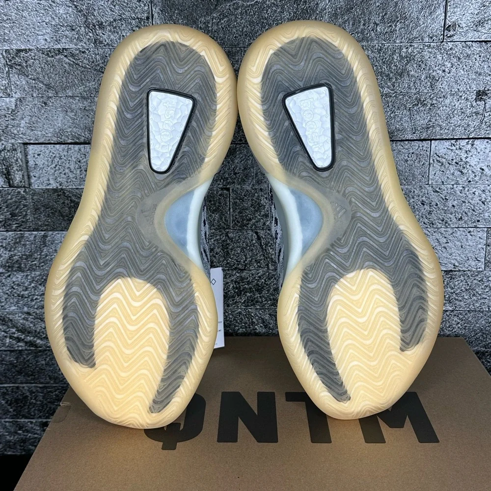 Adidas Yeezy QNTM Sea Teal - NEW - M9.5